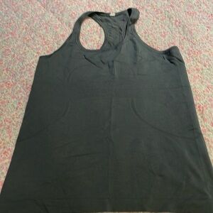 Lululemon fitness tee